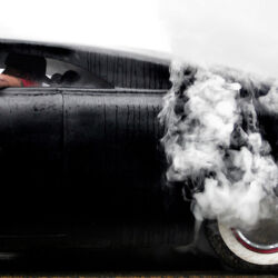 Power Burnout with smoking tires